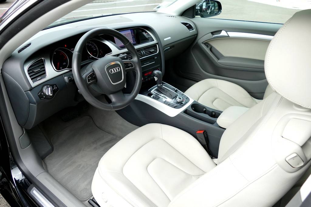 Audi A5 Coupe Ambition Luxe 3.0 V6 TDI Quattro 240cv 18