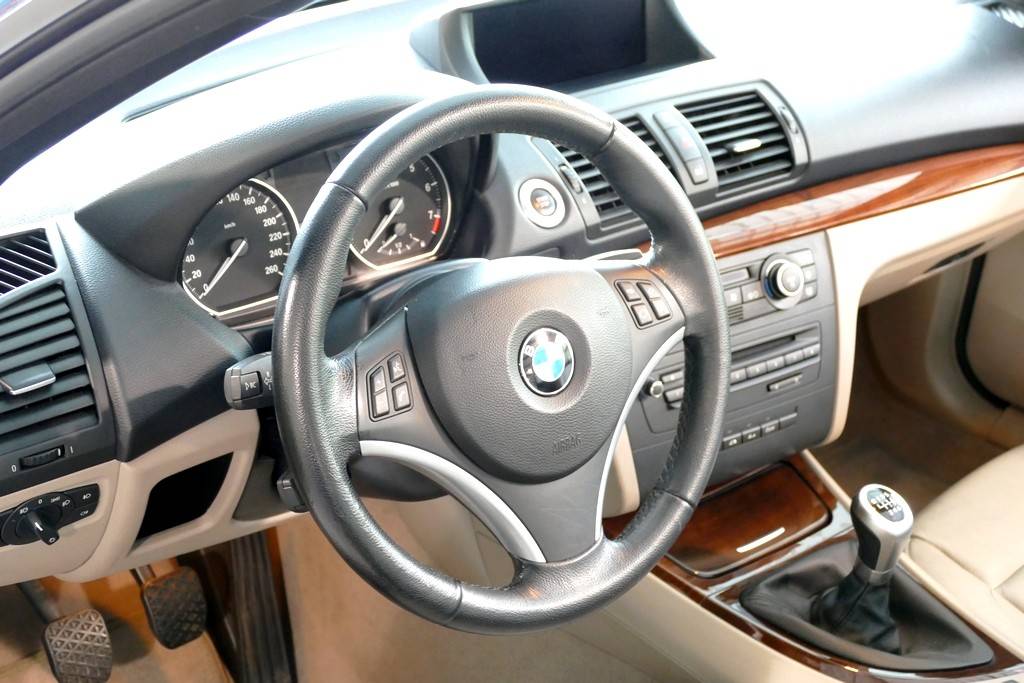 BMW 120i Cabriolet 170cv Pack Luxe 15