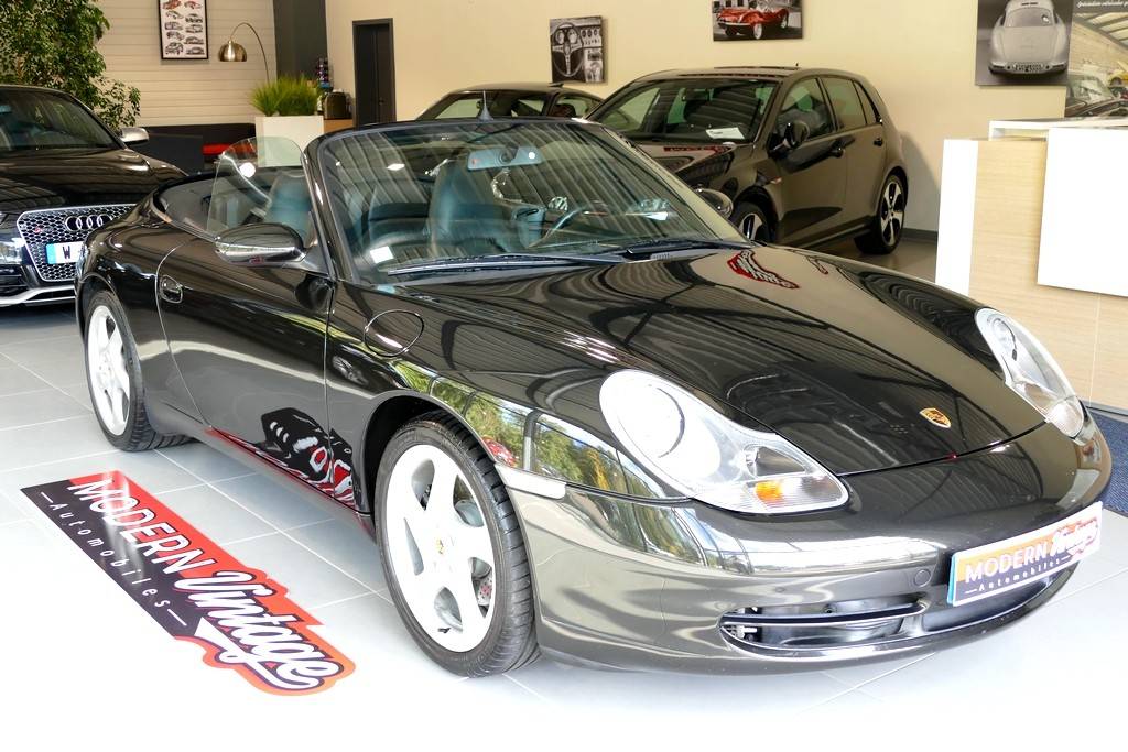 Porsche 911 996 Carrera Cabriolet 3.4 300cv 16