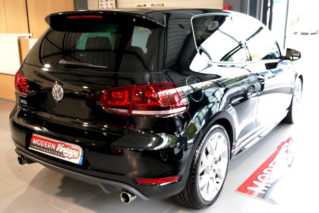 Volkswagen Golf 6 GTI 235cv Edition 35 11