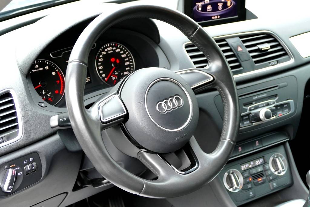 Audi Q3 2.0 TFSI 170 Ambiente Quattro 8