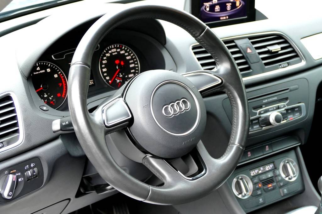 Audi Q3 2.0 TFSI 170 Ambiente Quattro 8