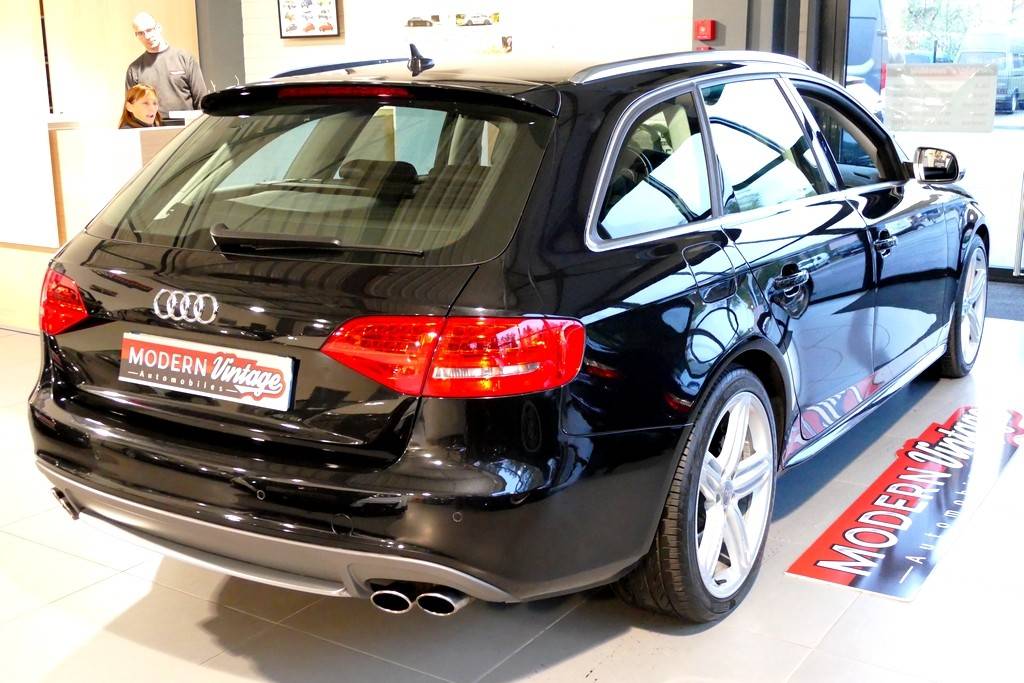 Audi S4 Avant V6 TFSI 333cv Quatttro S-Tronic 10