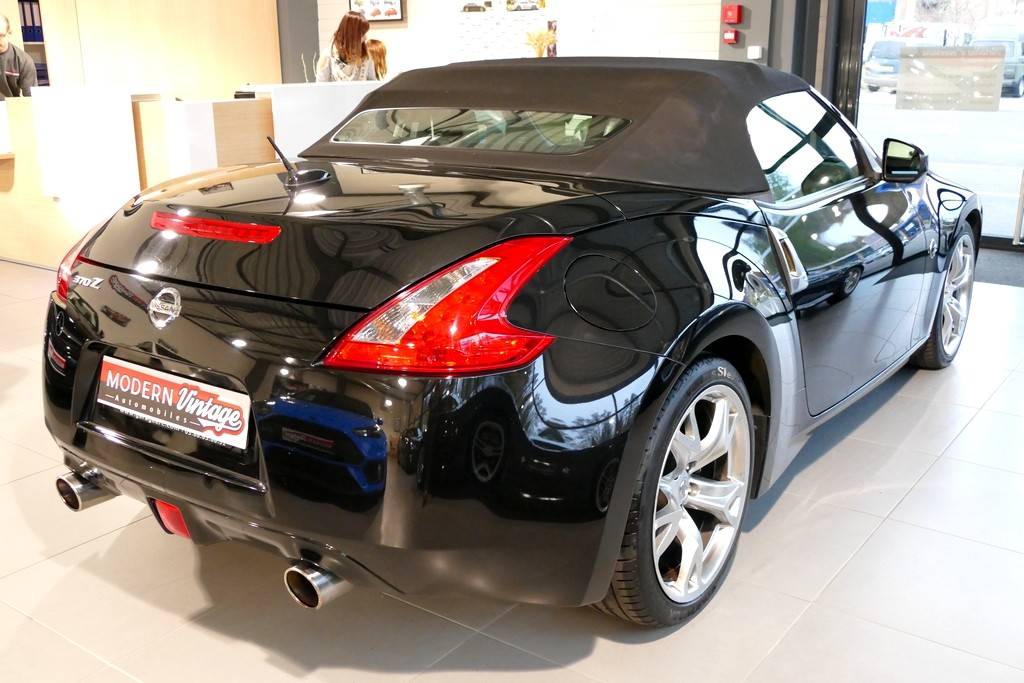 Nissan 370Z Roadster Pack 3.7 328cv 14