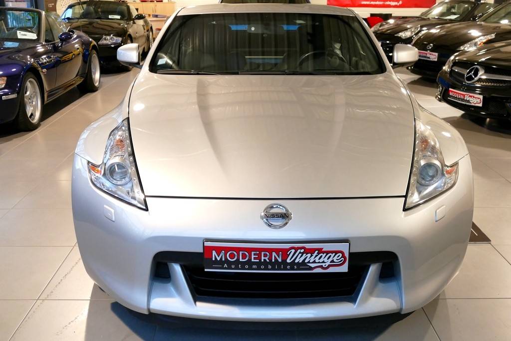 Nissan 370Z Coupe 3.7 V6 328cv BVA 7 Pack 14