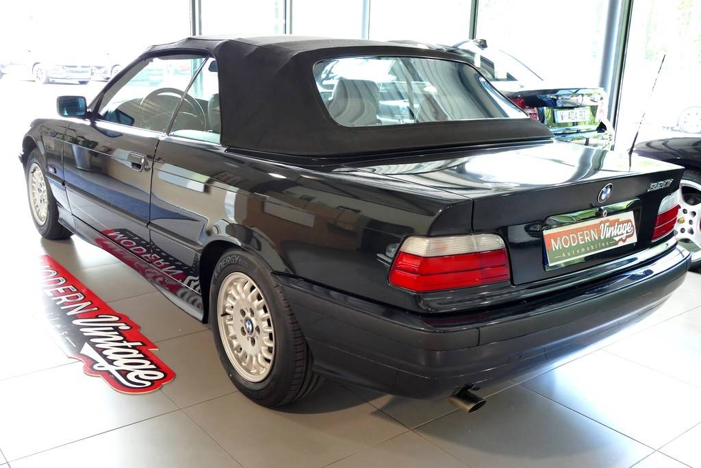 BMW 320i E36 150cv Cabriolet 13