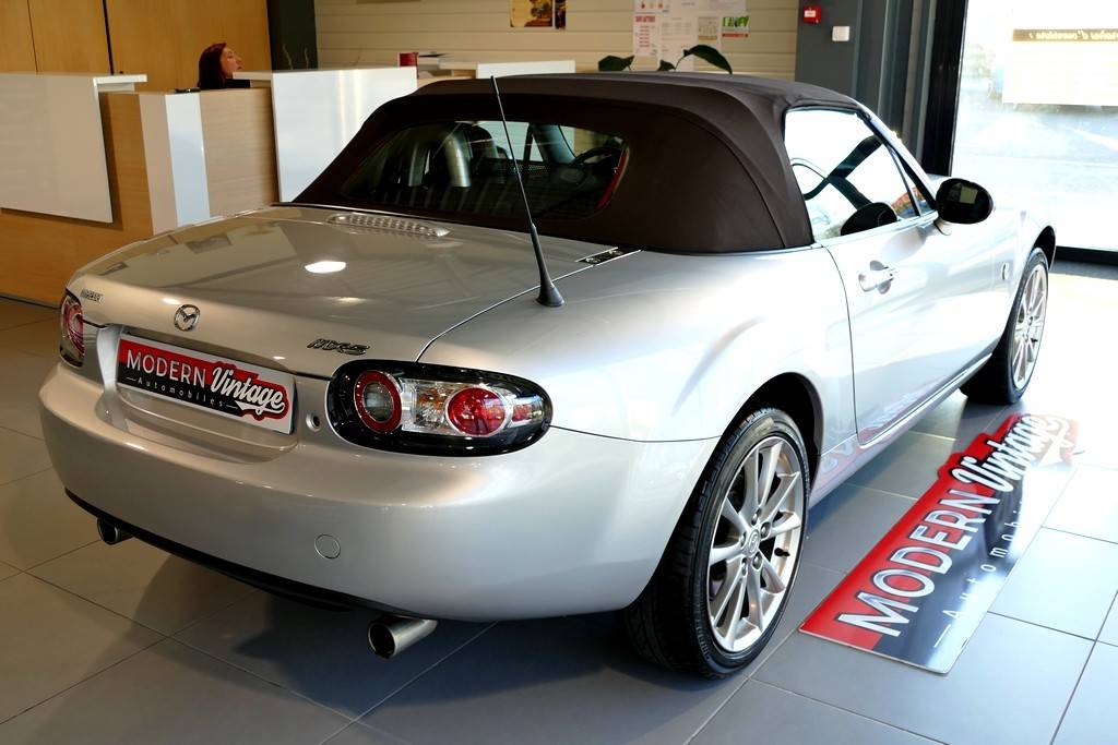 Mazda MX-5 Roadster 2.0 160 Niseko 4