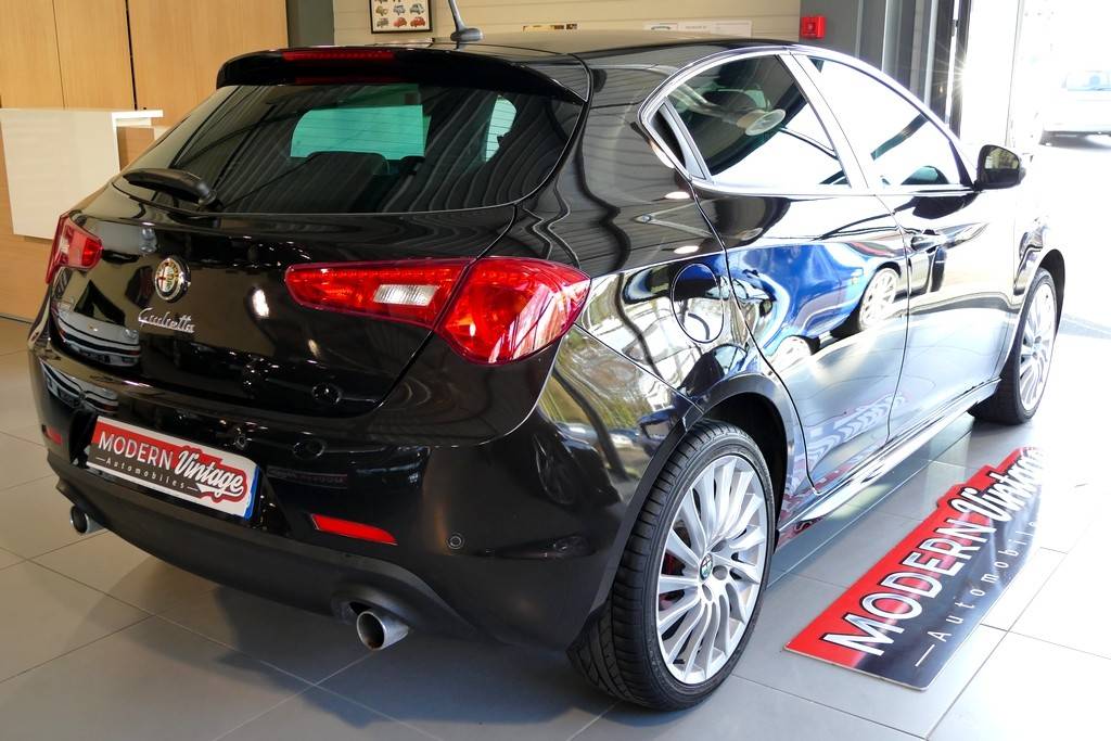 Alfa Romeo Giulietta 2.0 JTDM 175cv QV Line 15