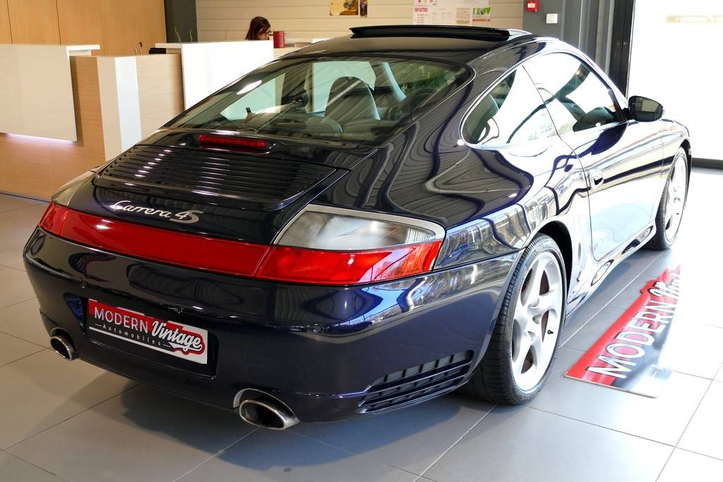 Porsche 911 996 Carrera 4S 3.6 320cv 17