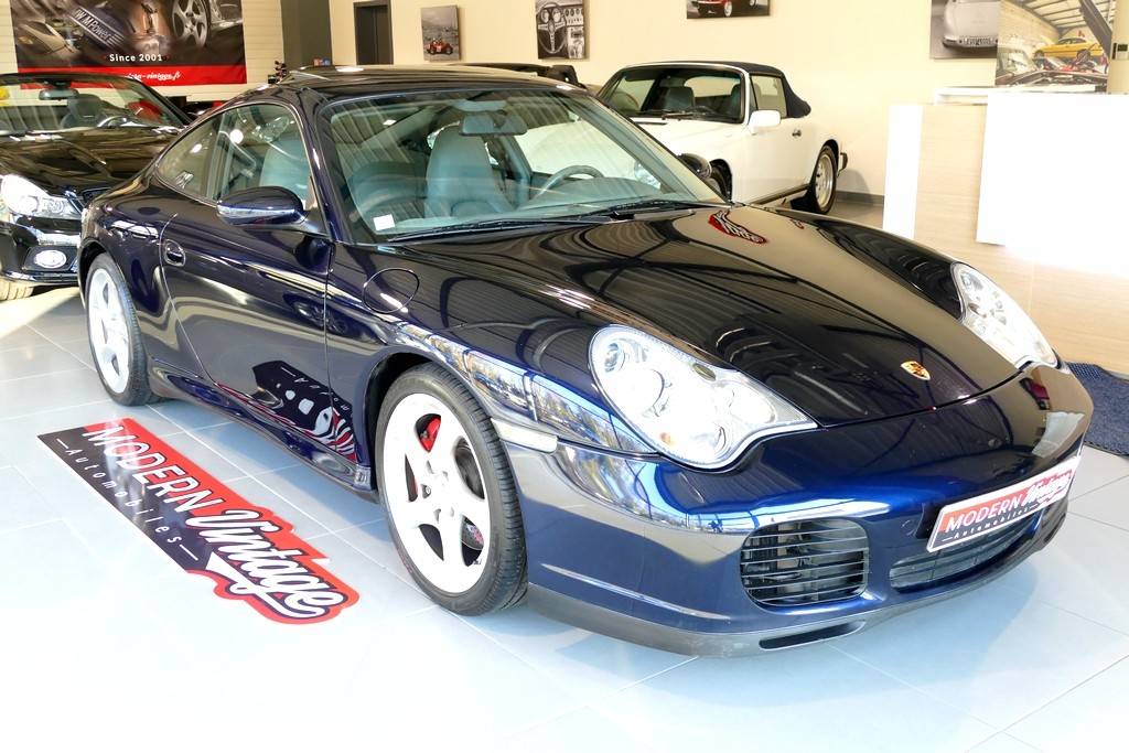 Porsche 911 996 Carrera 4S 3.6 320cv 18