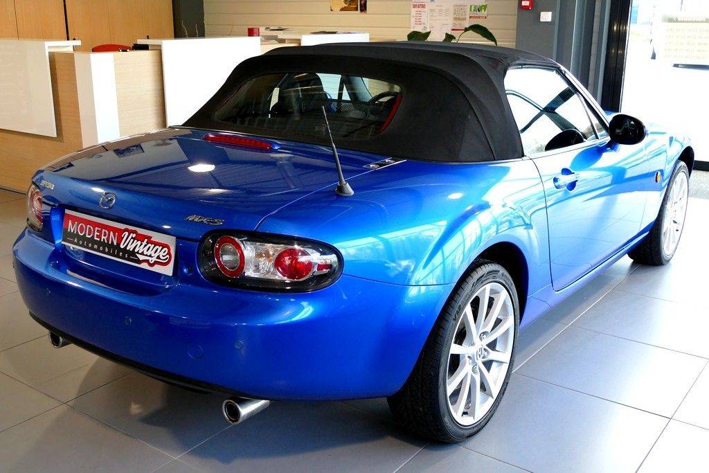 Mazda MX-5 Roadster 2.0 160 11