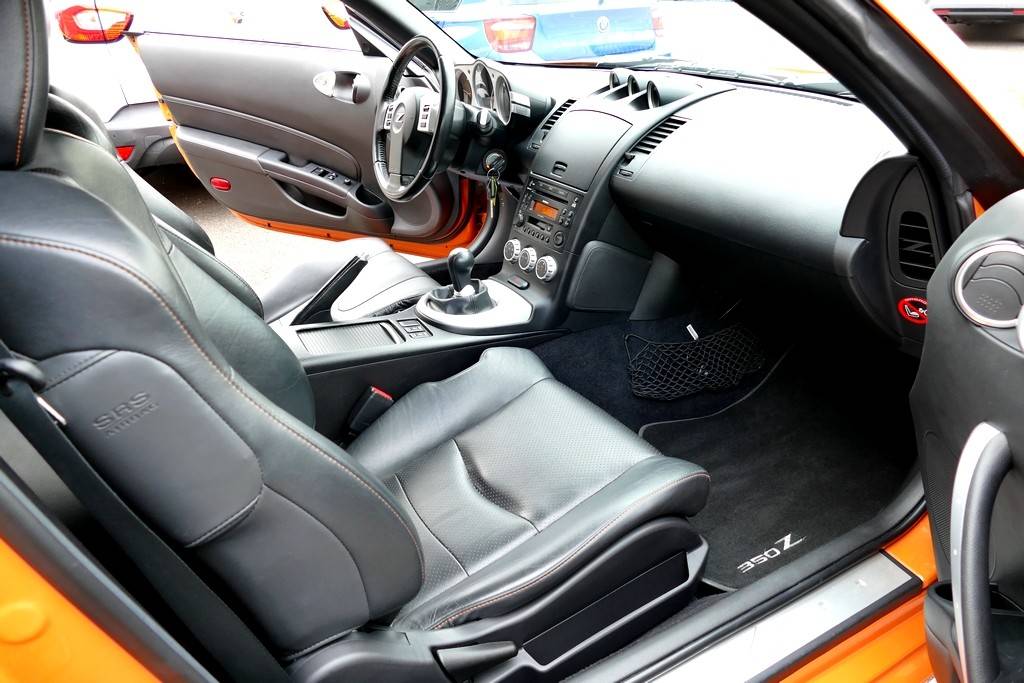 Nissan 350 Z Pack 313cv Temper Orange 8