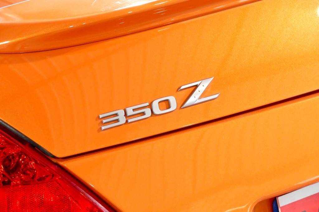Nissan 350 Z Pack 313cv Temper Orange 17