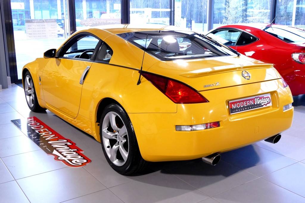 Nissan 350 Z Edition 35th Anniversary 300cv 11