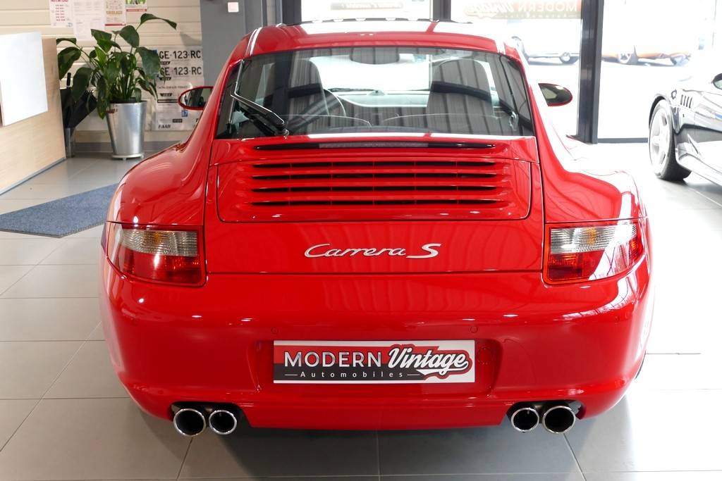 Porsche 911 997 Carrera S 355cv 22