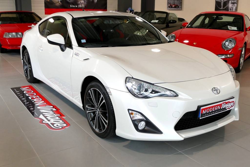 Toyota GT 86 2.0 D-4S 200cv 13