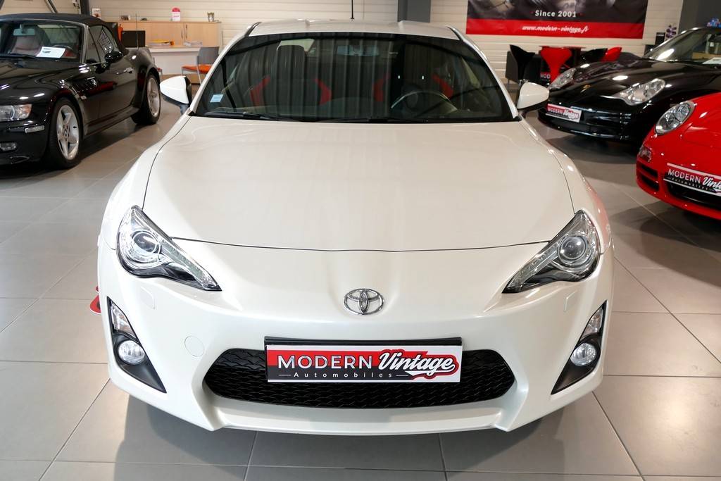 Toyota GT 86 2.0 D-4S 200cv 14