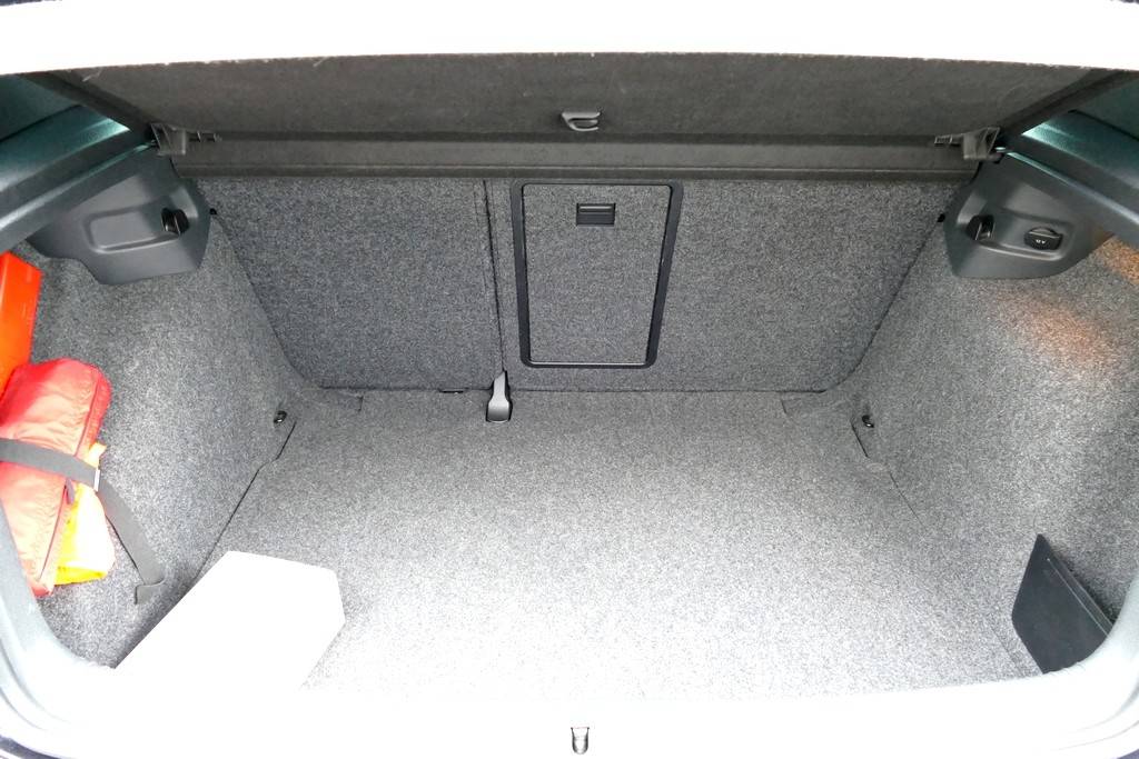 Volkswagen Golf VI 2.0 GTI 211cv 4