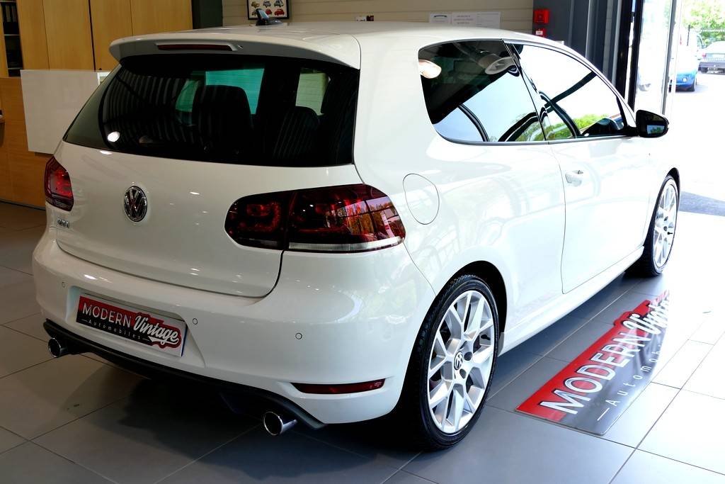 Volkswagen Golf VI GTI Edition 35 13