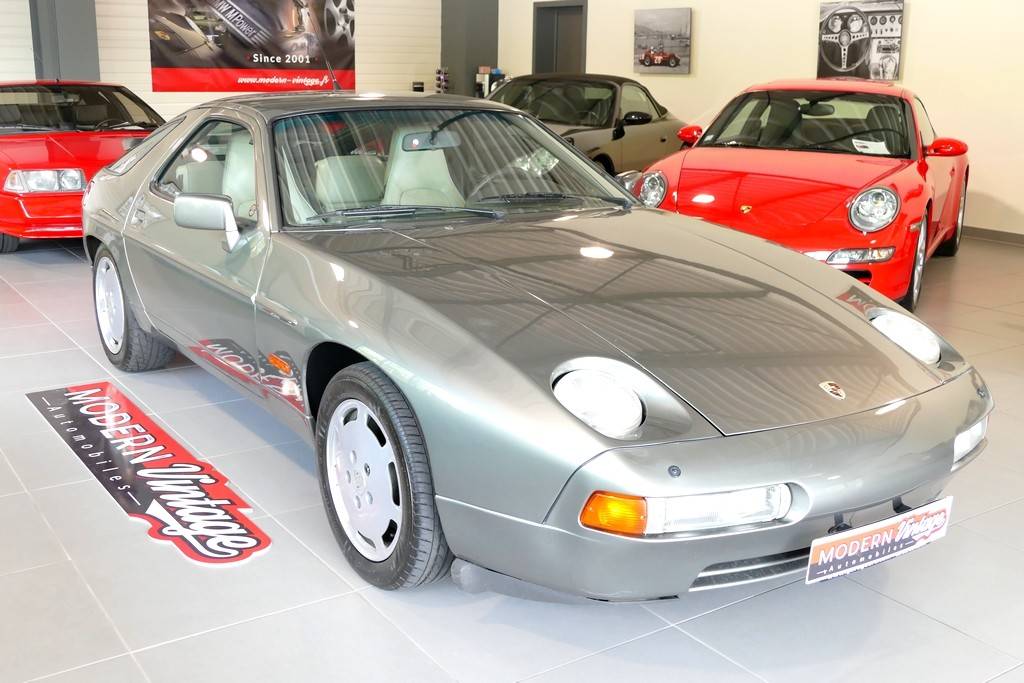 Porsche 928 S4 5.0 V8 320 BOITE MANUELLE 19