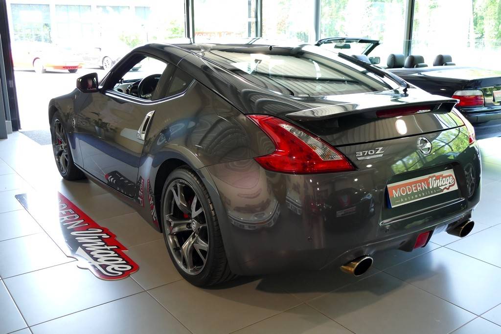 Nissan 370Z 40th Anniversary 3.7 V6 328cv 14