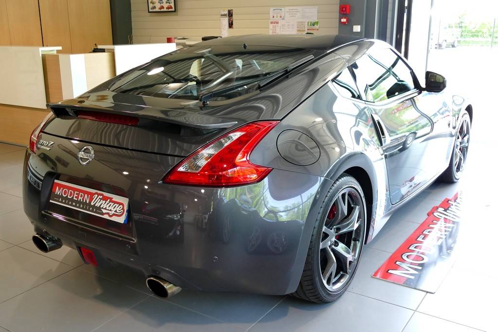 Nissan 370Z 40th Anniversary 3.7 V6 328cv 15