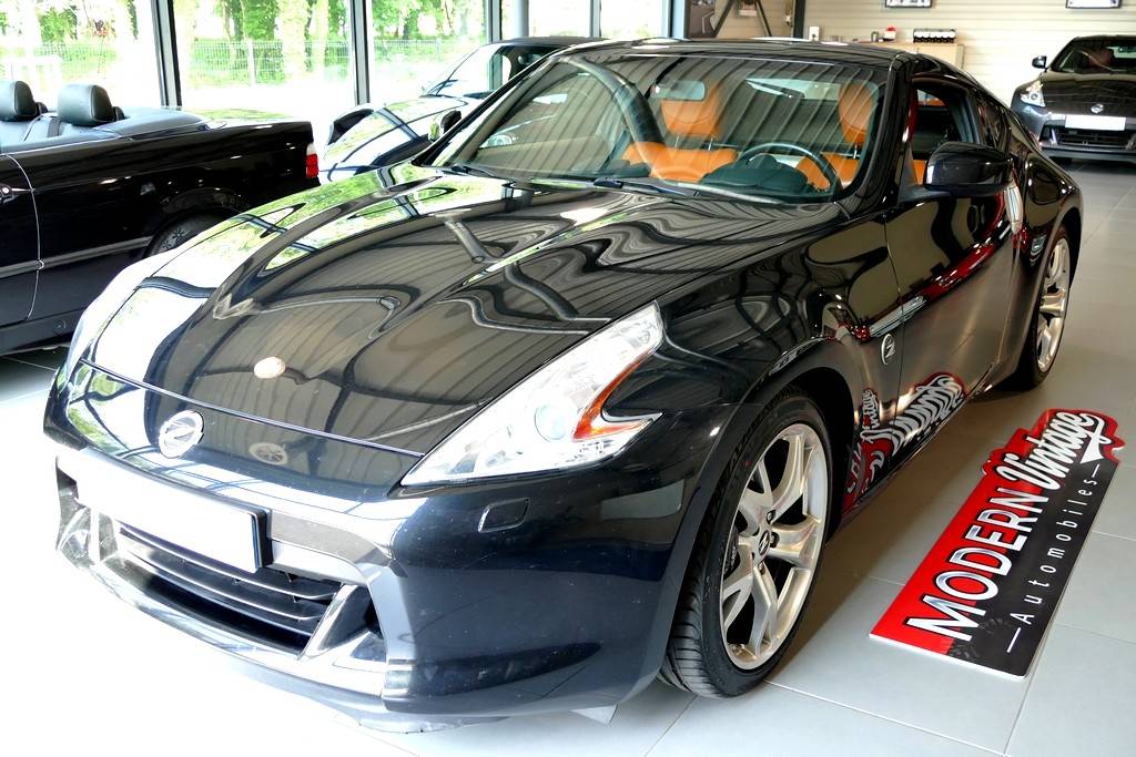 Nissan 370Z Coupe 3.7 V6 328 BVA 7 3