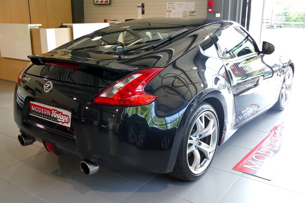 Nissan 370Z Coupe 3.7 V6 328 BVA 7 13