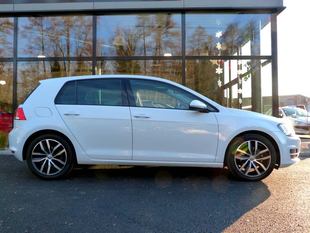 VOLKSWAGEN GOLF VII 2.0 TDI 150 CARAT 13