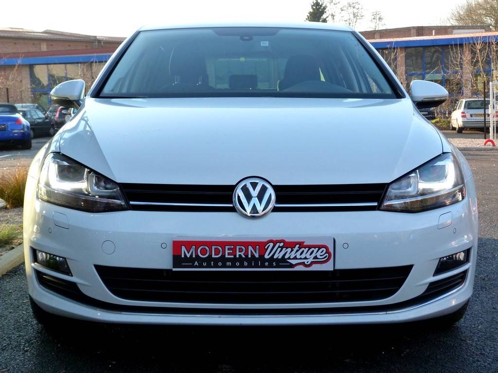 VOLKSWAGEN GOLF VII 2.0 TDI 150 CARAT 19