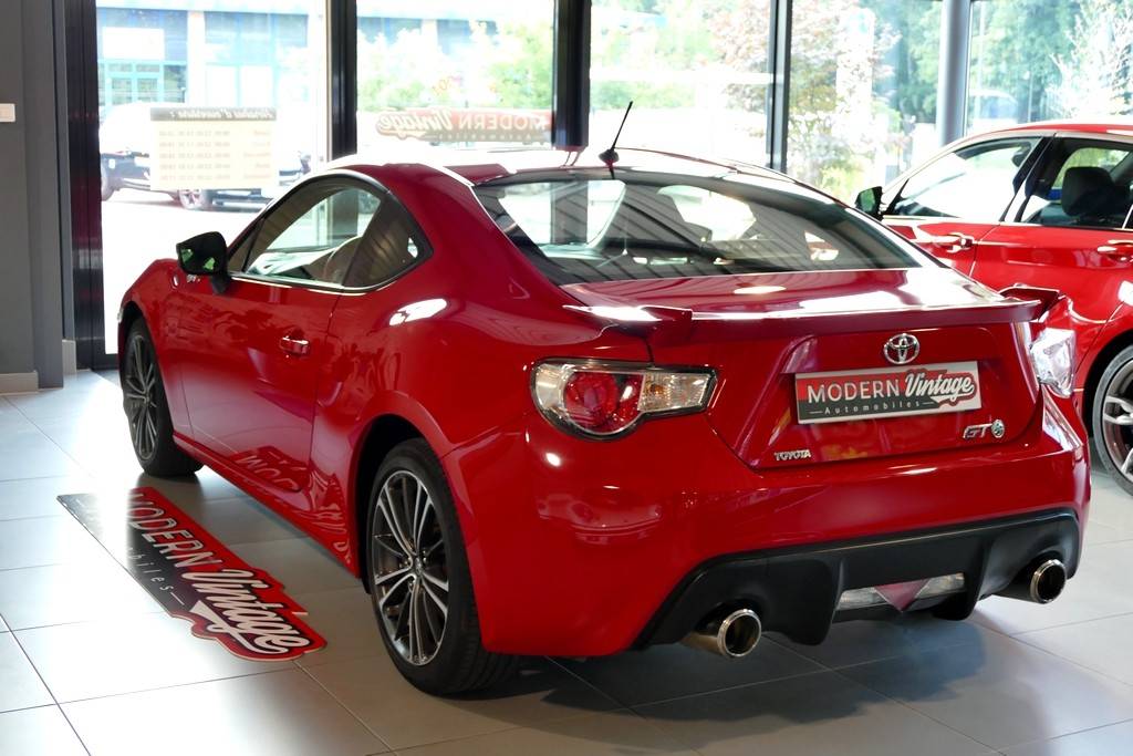 Toyota GT 86 2.0 D-4S 200cv 10