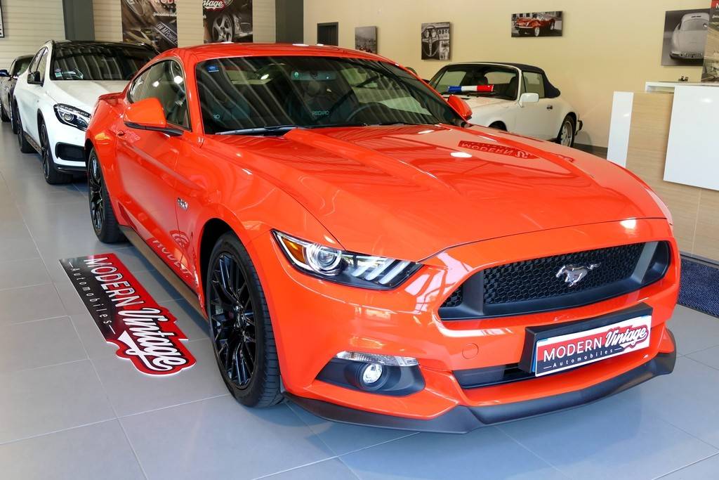 Ford Mustang 5.0 V8 421cv GT Fastback 20