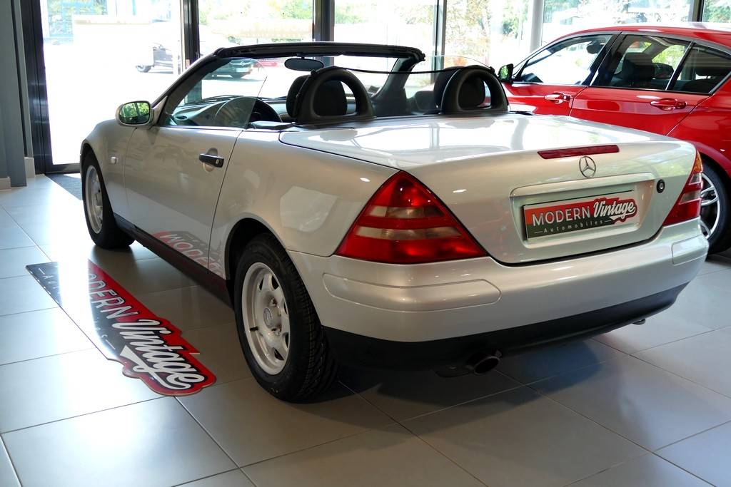 Mercedes-Benz SLK 200 BVA 5 12