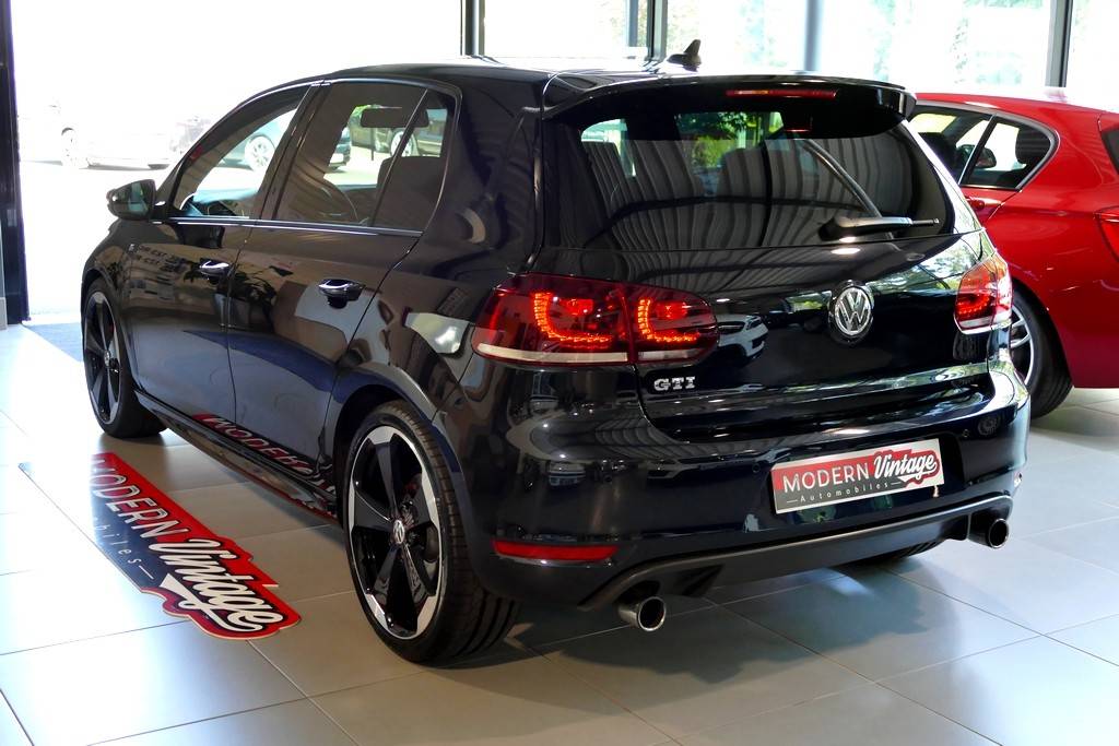 Volkswagen Golf VI 2.0 TSI Edition 35 14