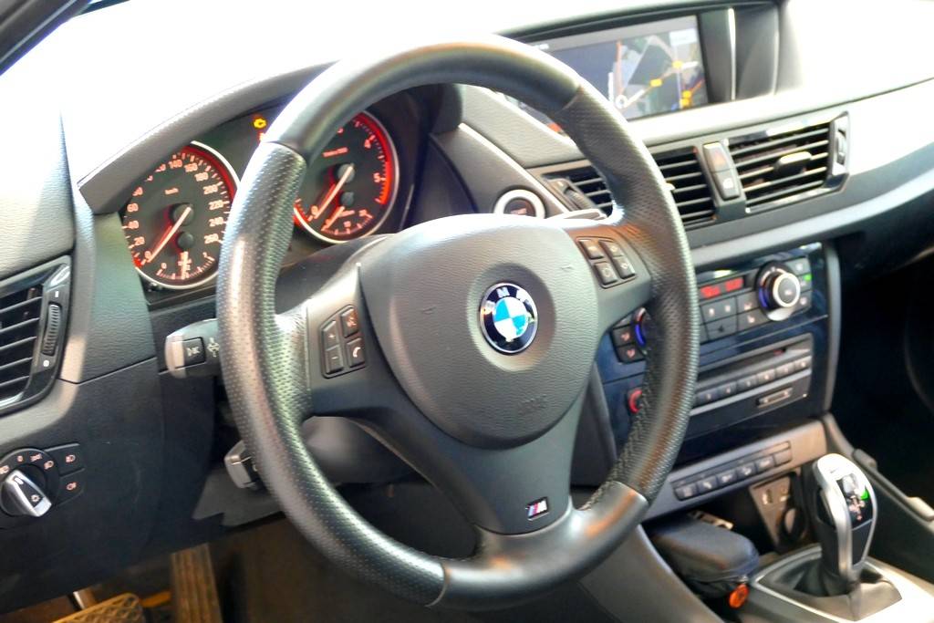 BMW X1 xDrive25dA 218cv M Sport 6