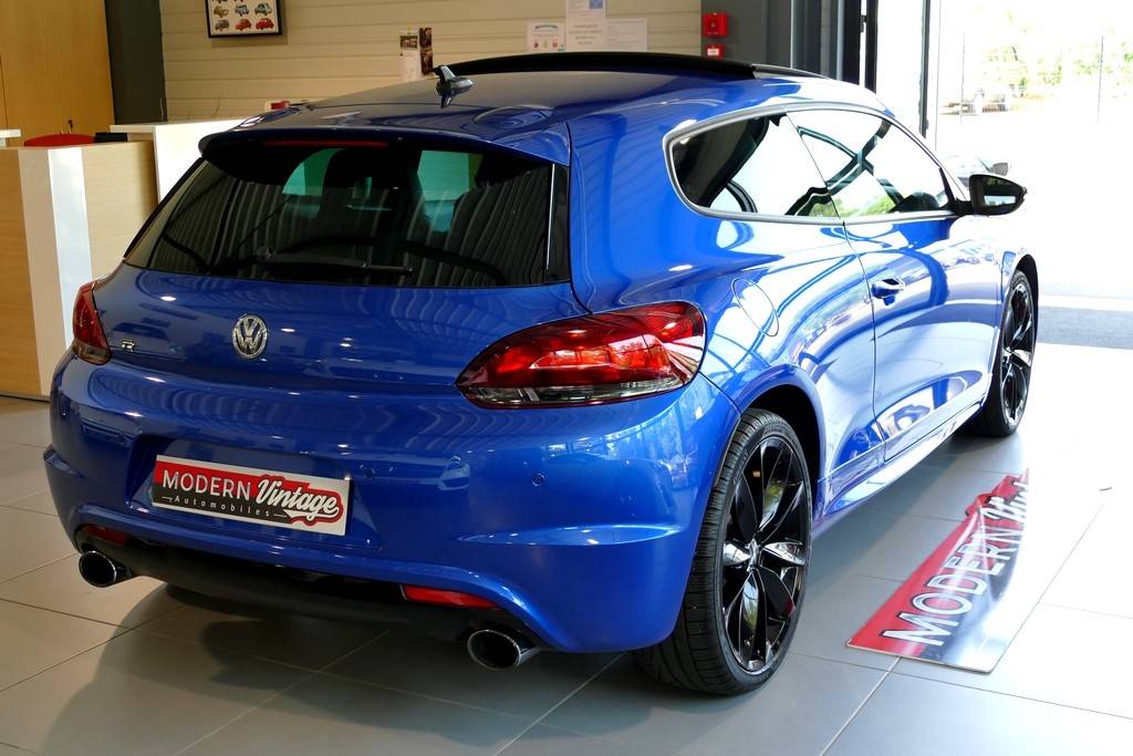 Volkswagen Scirocco R 2.0 TSI 265cv DSG 17