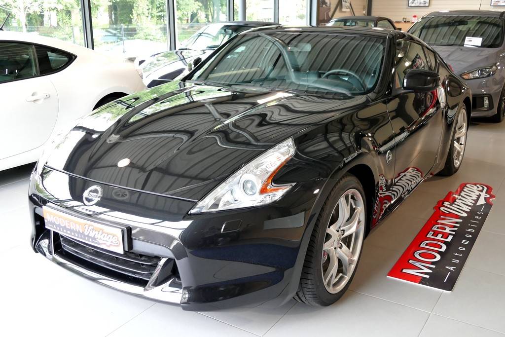 Nissan 370Z Coupe 3.7 V6 328cv Pack 3