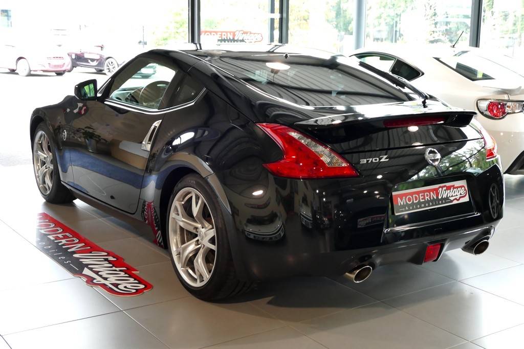 Nissan 370Z Coupe 3.7 V6 328cv Pack 13