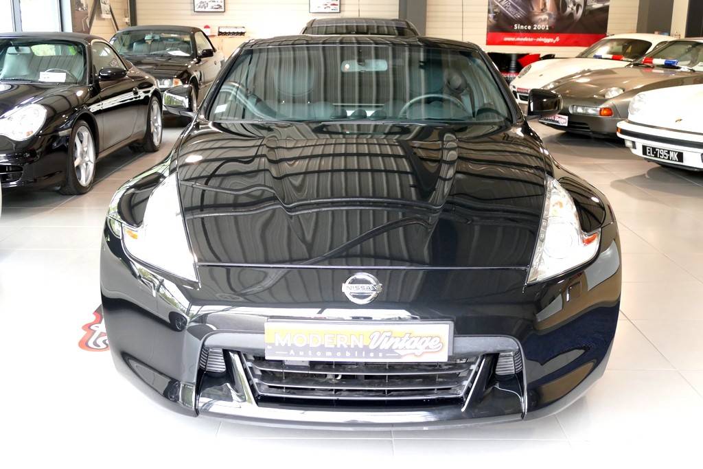 Nissan 370Z Coupe 3.7 V6 328cv Pack 16