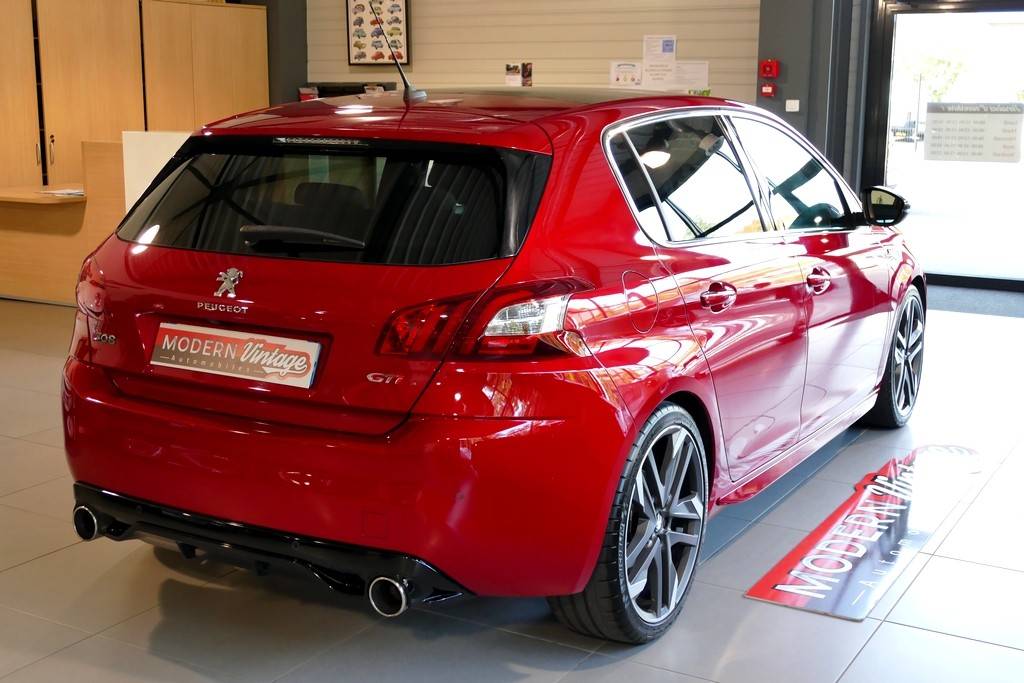 Peugeot 308 GTi 1.6 THP 270 18