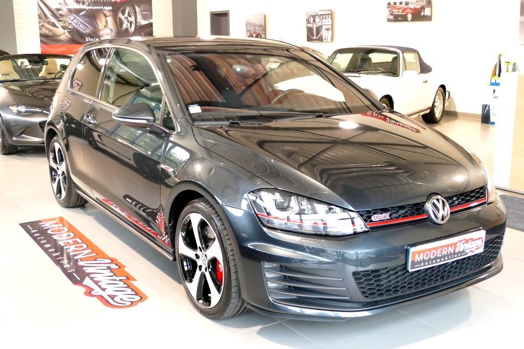 Volkswagen Golf VII GTI Performance 230cv 13