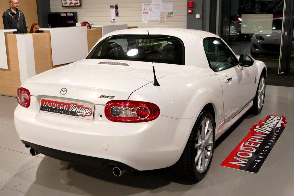 Mazda MX-5 2.0 160 Roadster Coupe 8