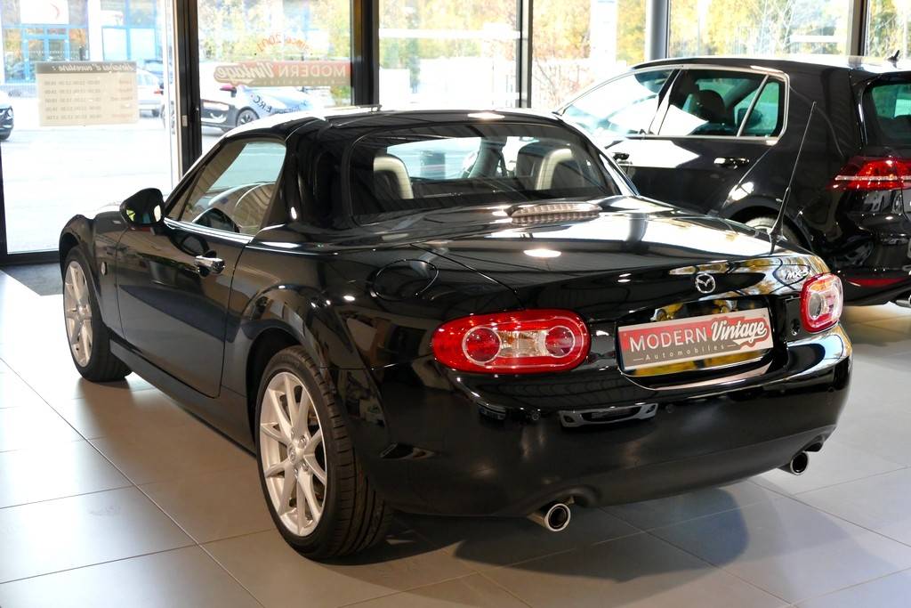 Mazda MX-5 2.0 160 Performance Roadster Coupe 23