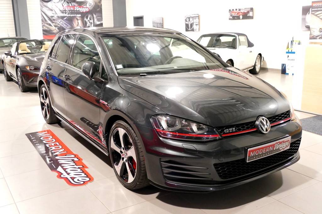 Volkswagen Golf VII GTI Performance 230cv DSG 11