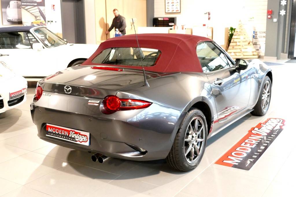 Mazda MX-5 Skyactiv 1.5 131 Sakura 19