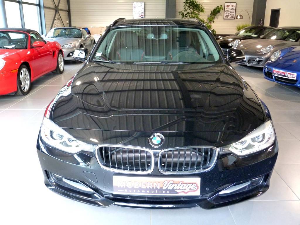 BMW 320D Touring Sportline F31 184 BVA8 23