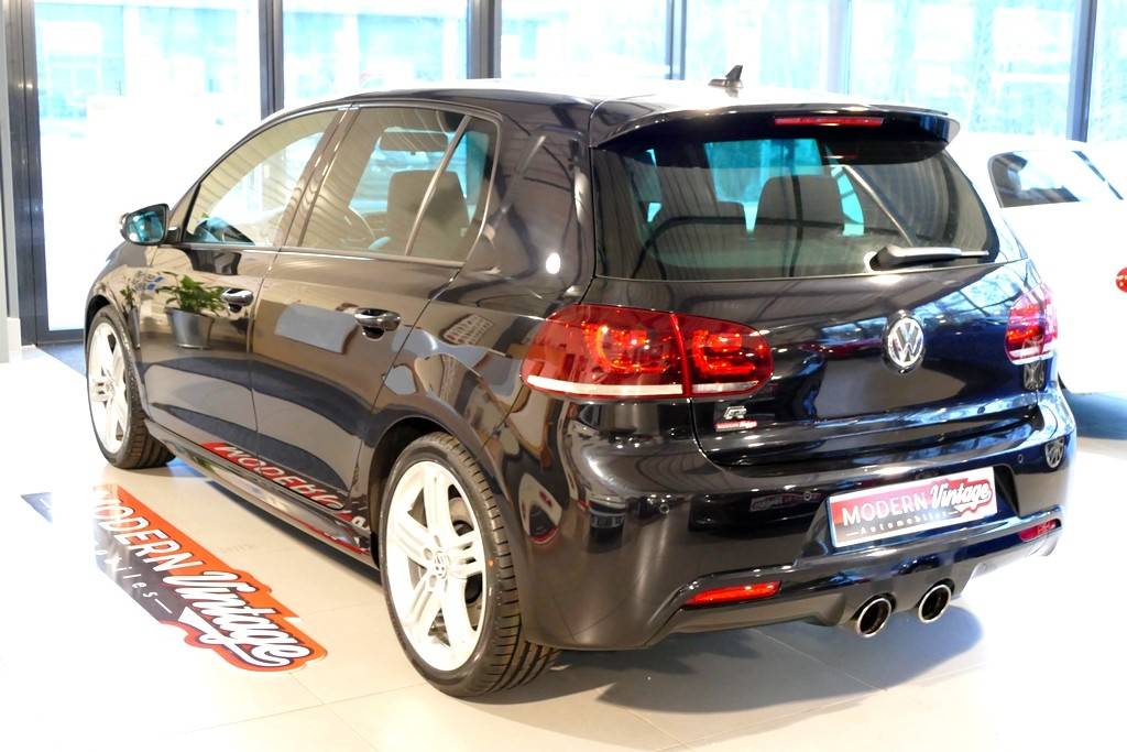 Volkswagen Golf VI R DSG 2.0 TSI 271cv 6