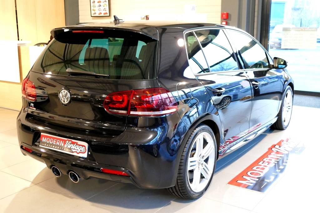 Volkswagen Golf VI R DSG 2.0 TSI 271cv 7