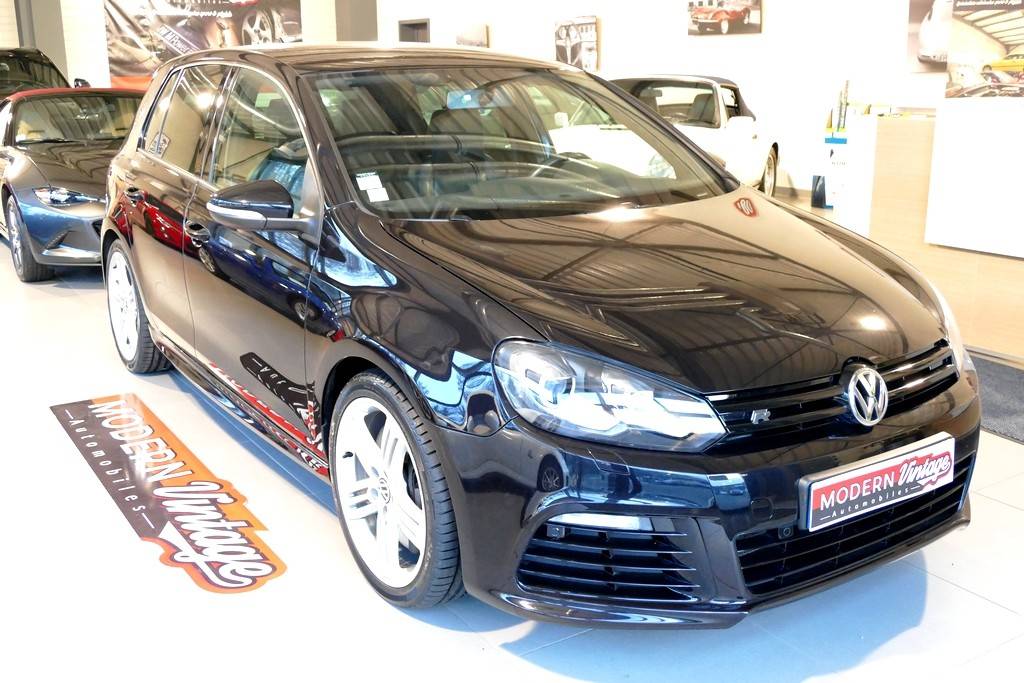 Volkswagen Golf VI R DSG 2.0 TSI 271cv 8