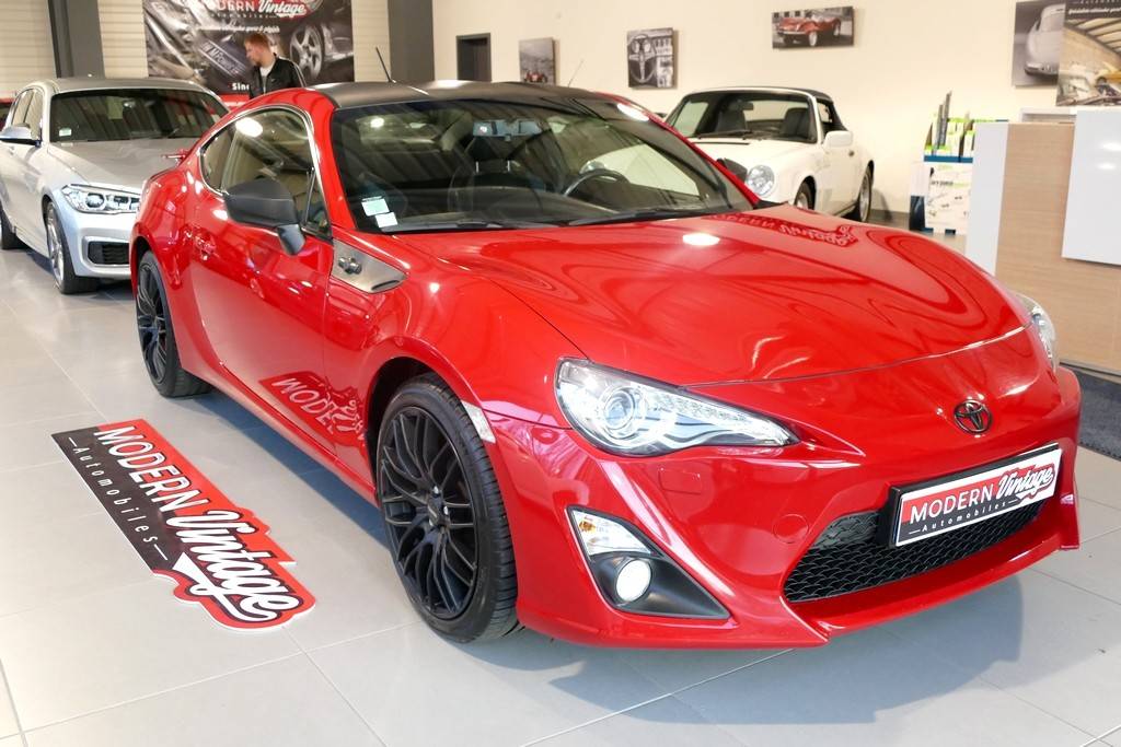 Toyota GT 86 2.0 D-4S 19